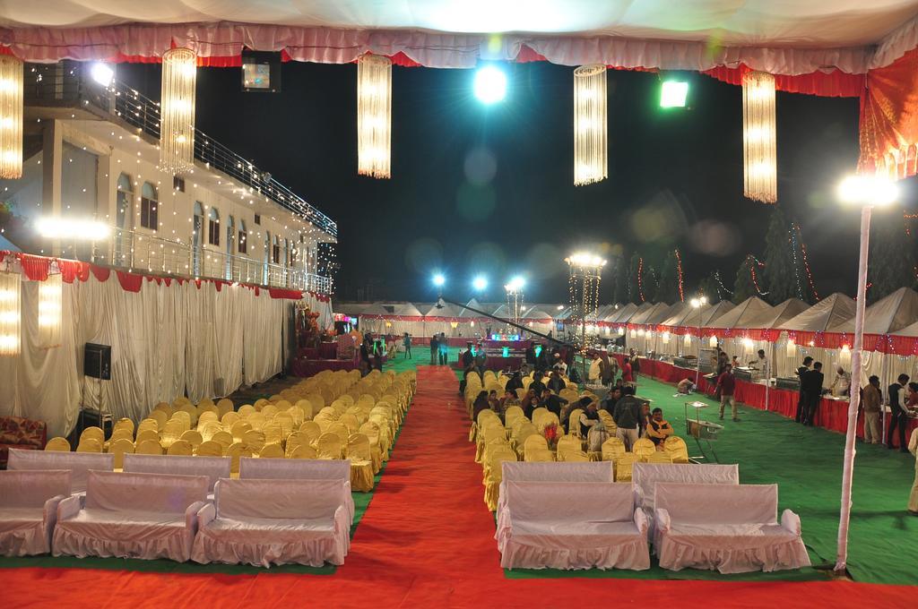 Fabexpress Landmark Awadh Hotel Lucknow Buitenkant foto