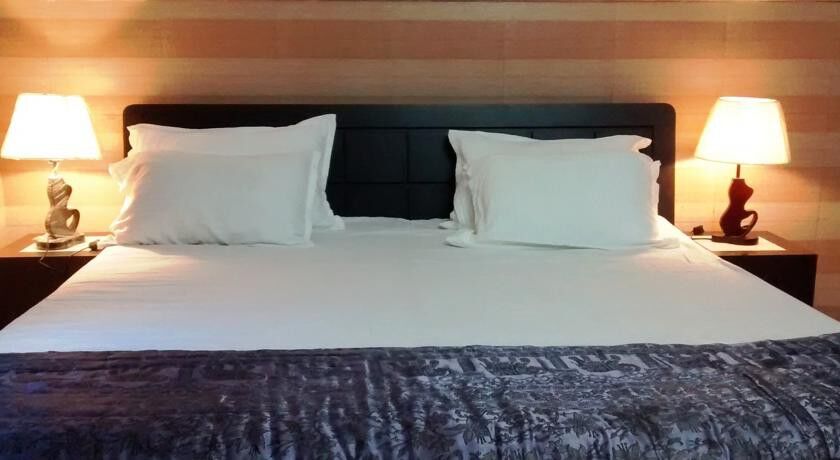 Fabexpress Landmark Awadh Hotel Lucknow Buitenkant foto